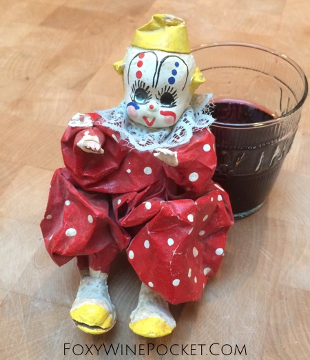 My friend Ashley contends that clowns are fun and joyful. I set out to prove her wrong. @foxywinepocket | humor | clowns